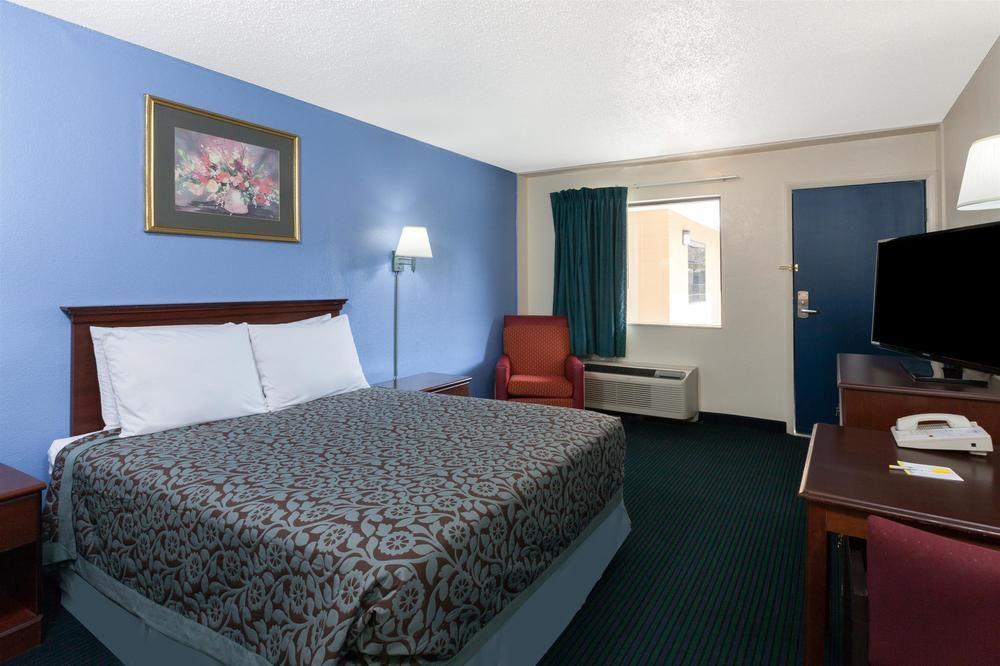Days Inn By Wyndham Oklahoma City Fairground Екстер'єр фото