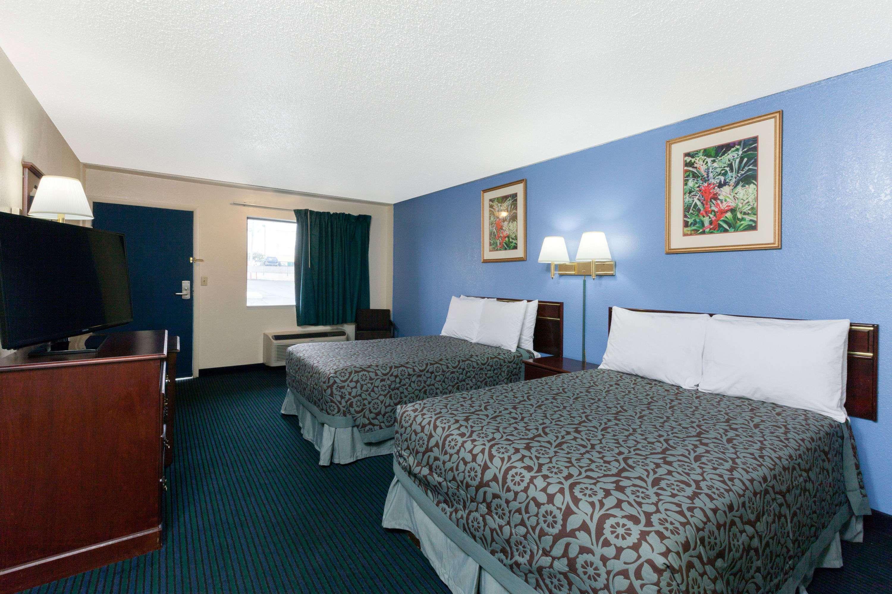 Days Inn By Wyndham Oklahoma City Fairground Екстер'єр фото