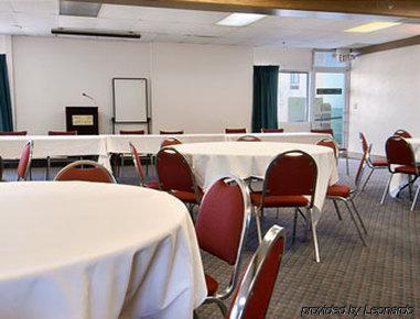 Days Inn By Wyndham Oklahoma City Fairground Зручності фото